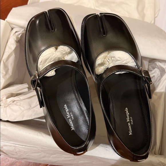 NEW Maison Margiela Mary Jane Tabi Leather Flats Silver Black Size 36 NIB - Picture 12 of 16